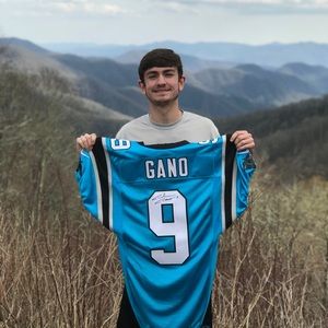 Meet your Posher, Garrett